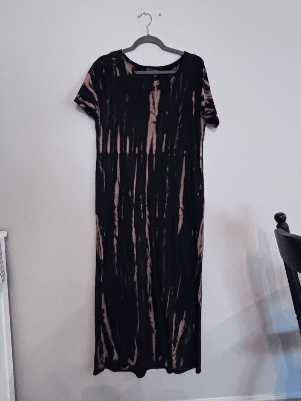 Women’s Black and Tan Tie-Dye Maxi Dress